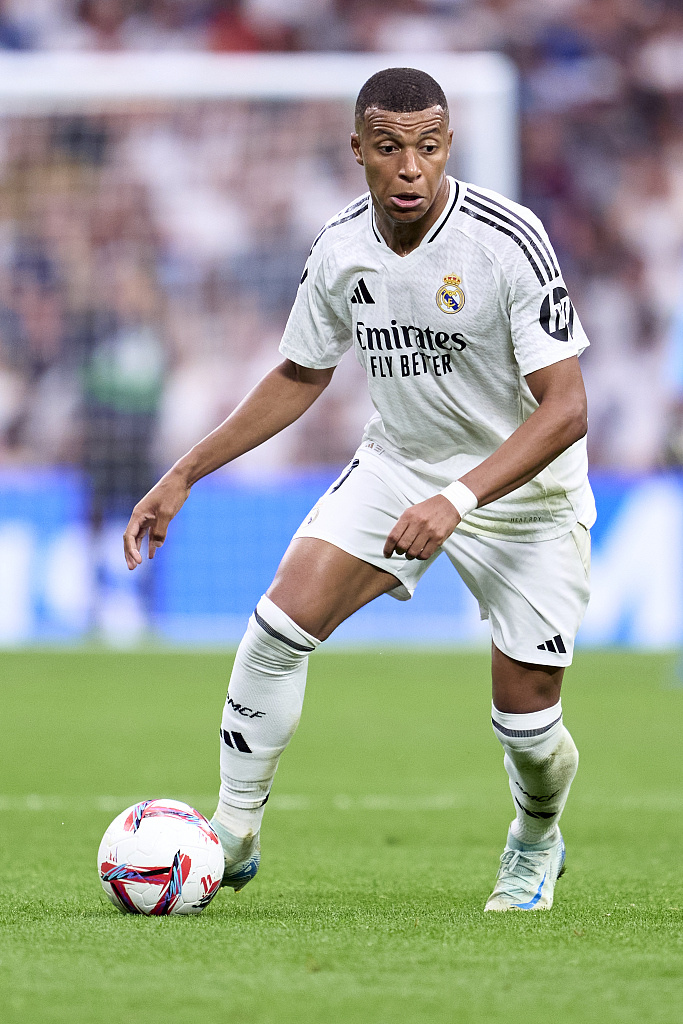 湘超张珈玮：王新欣指导是我的伯乐；湖南足球的氛围其实很好（湘超球员张珈玮：感恩王新欣指导识才，湖南足球氛围很不错）