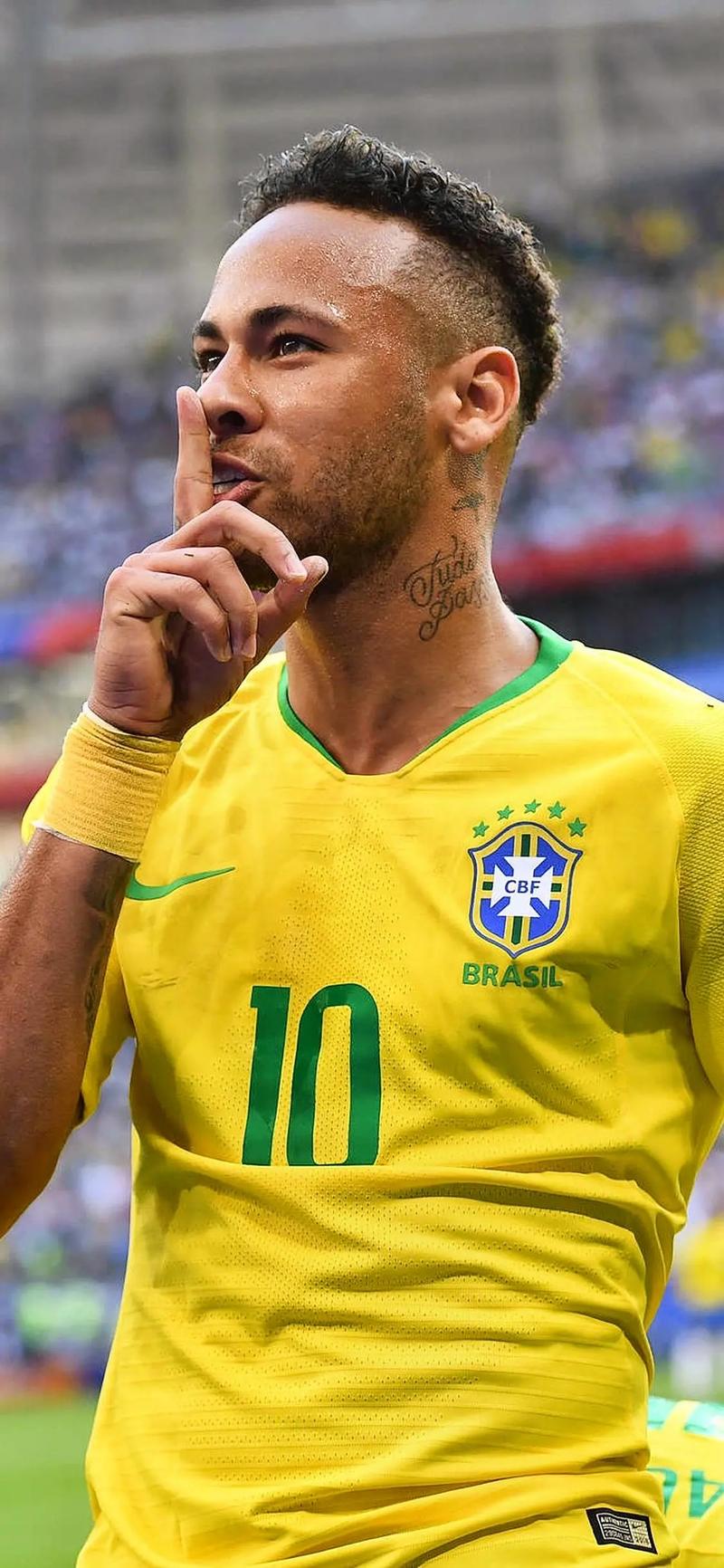 NBA：湖人险胜火箭 詹姆斯砍下35分